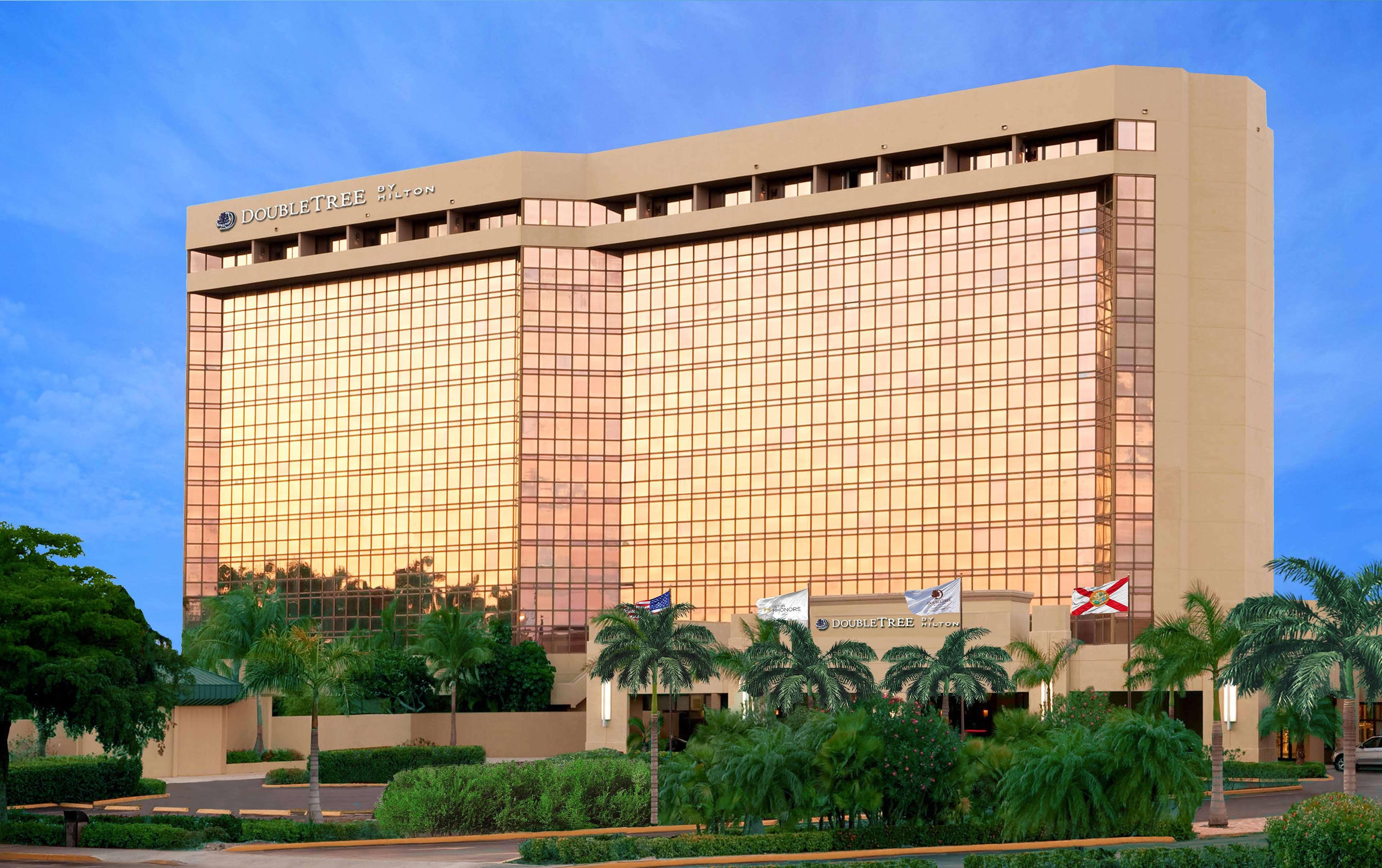 Doubletree By Hilton Hotel Miami Airport & Convention Center Miami Springs Exterior foto