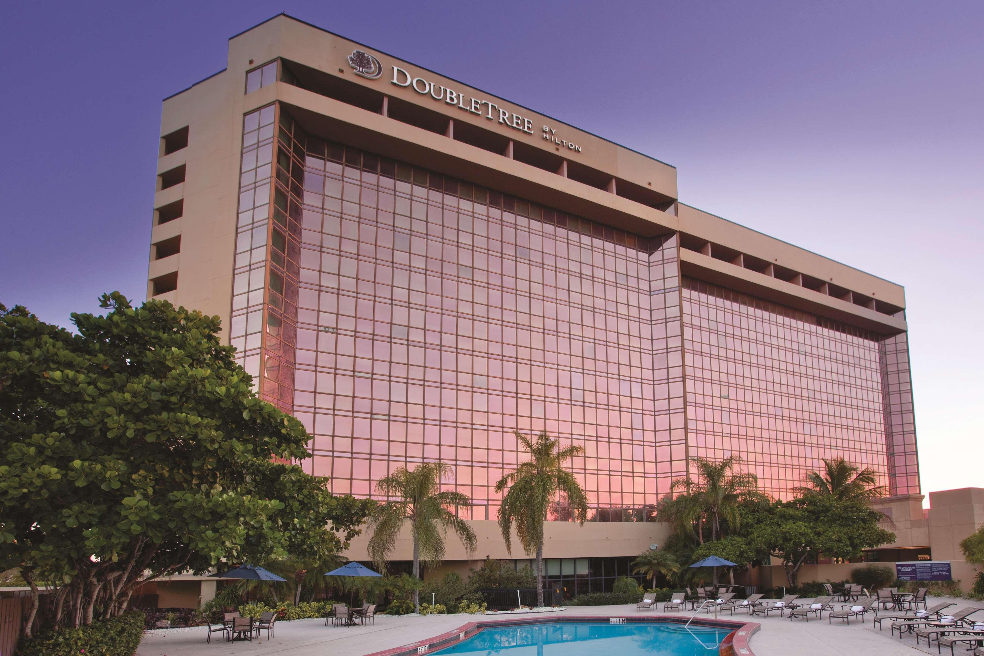 Doubletree By Hilton Hotel Miami Airport & Convention Center Miami Springs Exterior foto