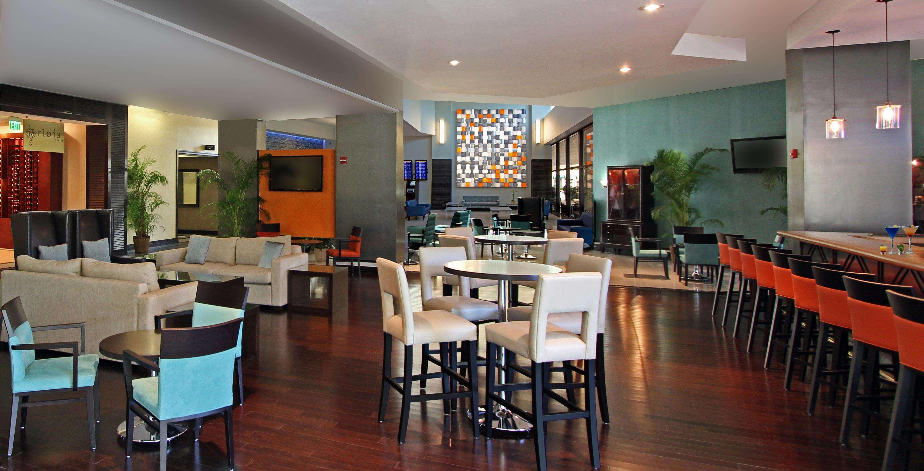 Doubletree By Hilton Hotel Miami Airport & Convention Center Miami Springs Exterior foto