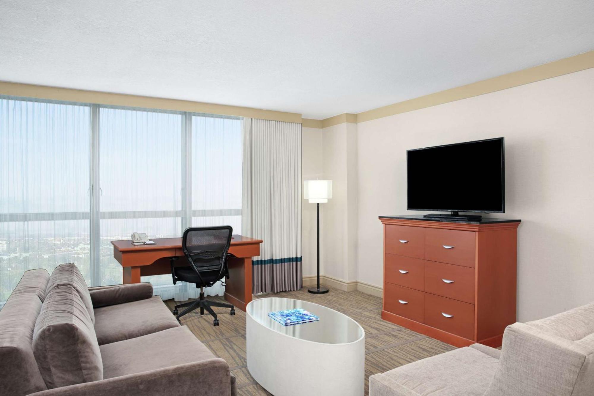 Doubletree By Hilton Hotel Miami Airport & Convention Center Miami Springs Exterior foto
